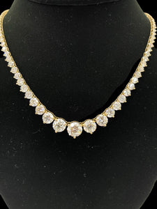 Round Brilliant Graduate Tennis Necklace Three Prong Yellow Gold 18kt