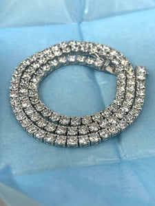 Round Brilliant Diamond Tennis Necklace Chain White Gold 18kt