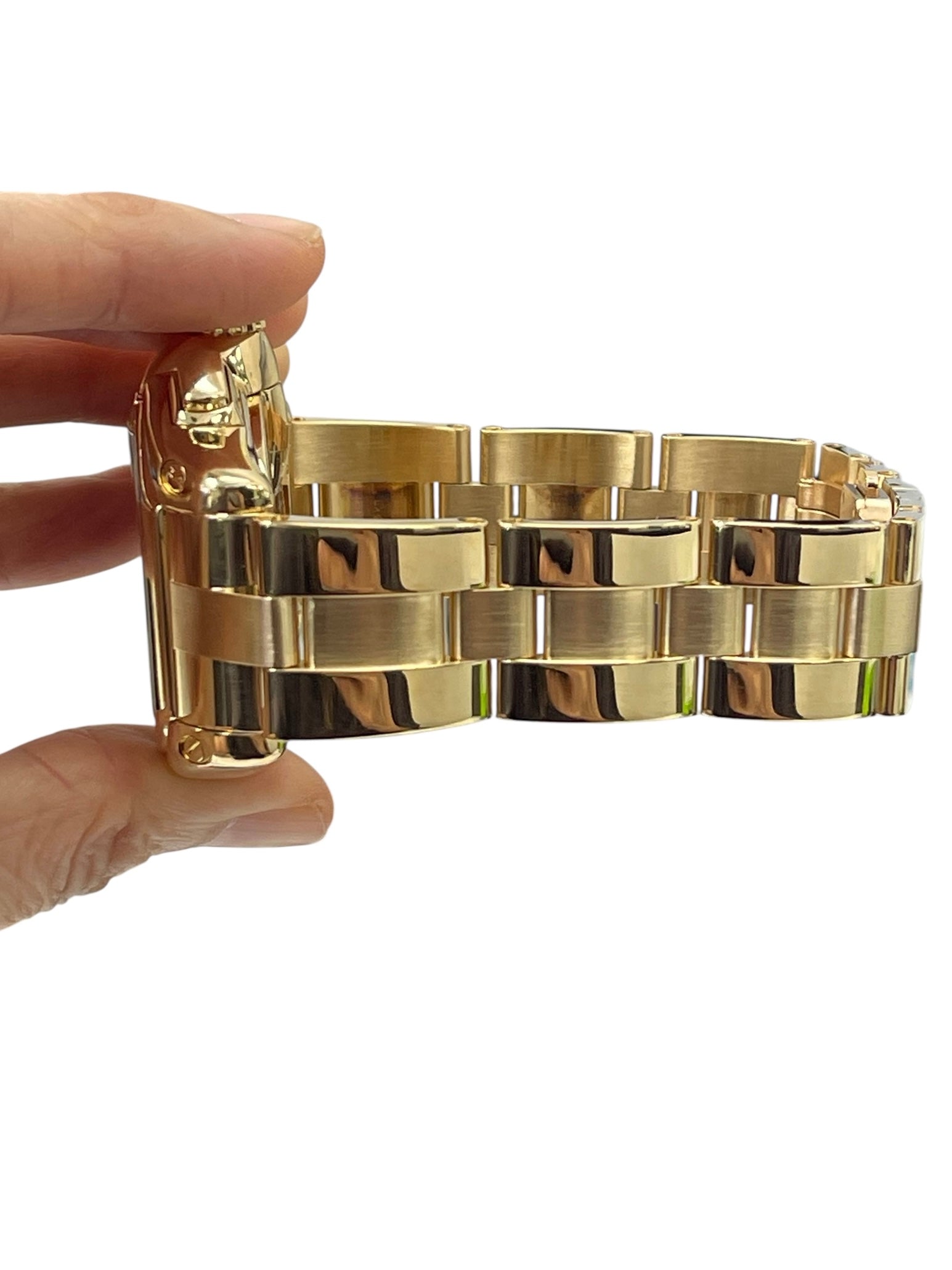 Cartier Roadster Chronograph 18k Yellow Gold Automatic Watch