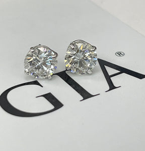 Round Brilliants Natural Stud Diamond Earrings White Gold 14kt