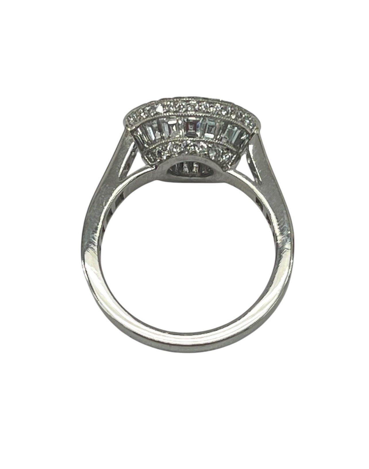 Round Brilliant Halo Engagement Ring with Baguettes Accents