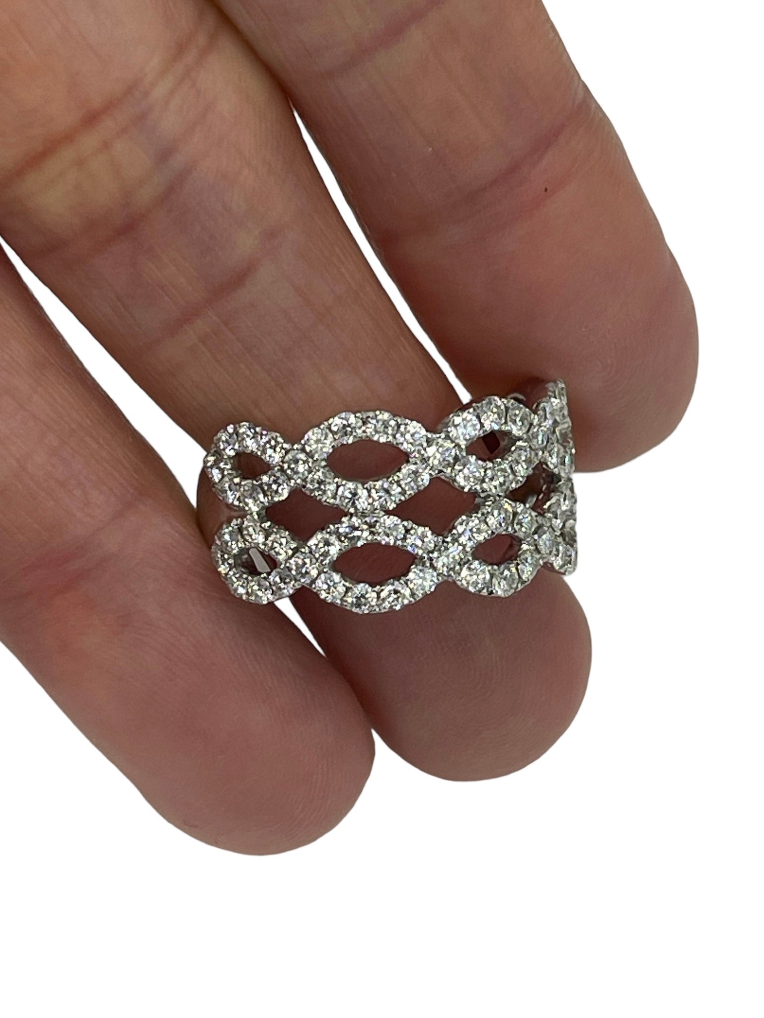 Double Twist Wide Diamond Ring White Gold 18kt