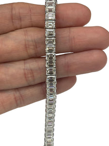 Emerald Diamond Tennis Bracelet White Gold 18kt