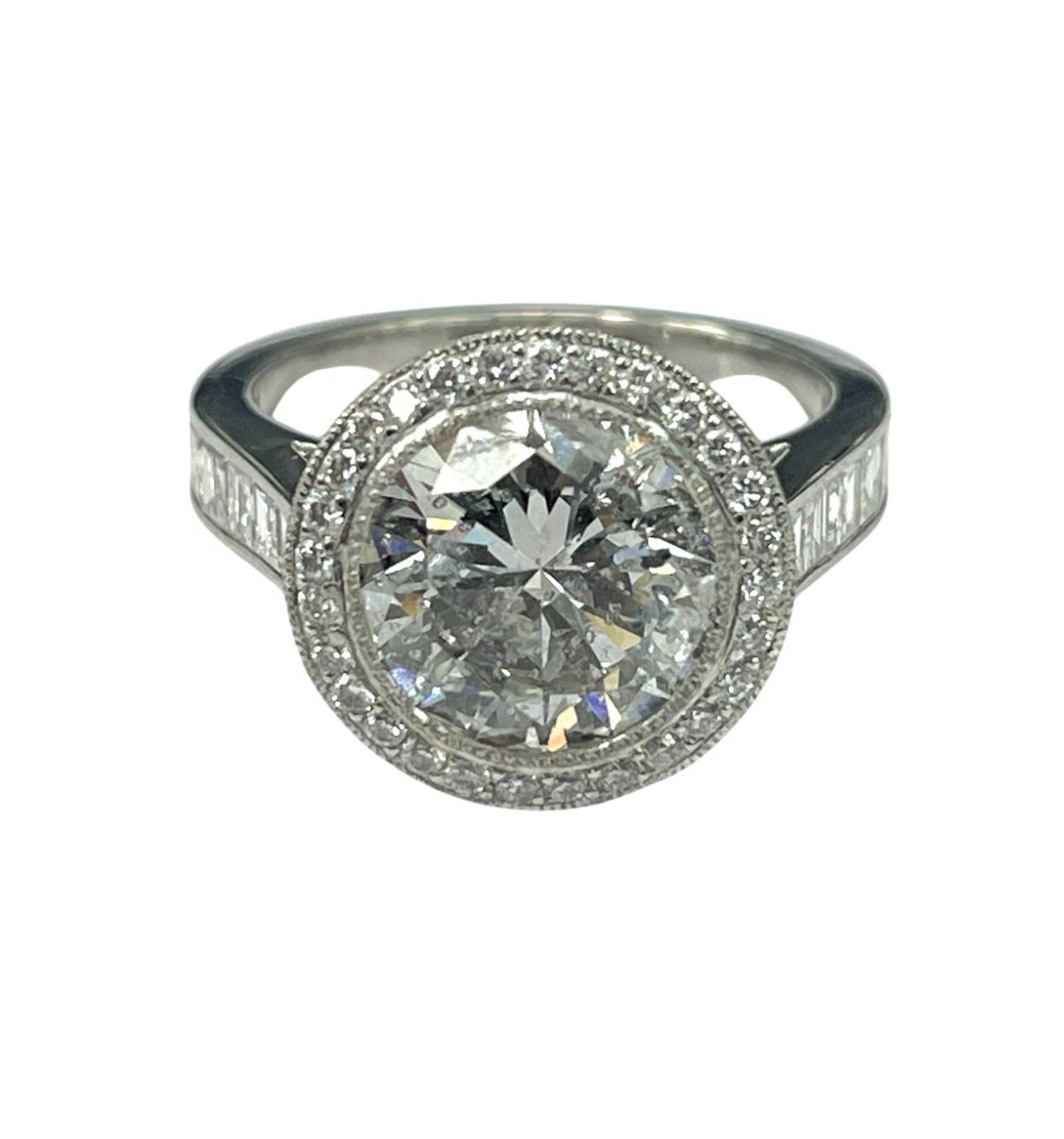Round Brilliant Halo Engagement Ring with Baguettes Accents