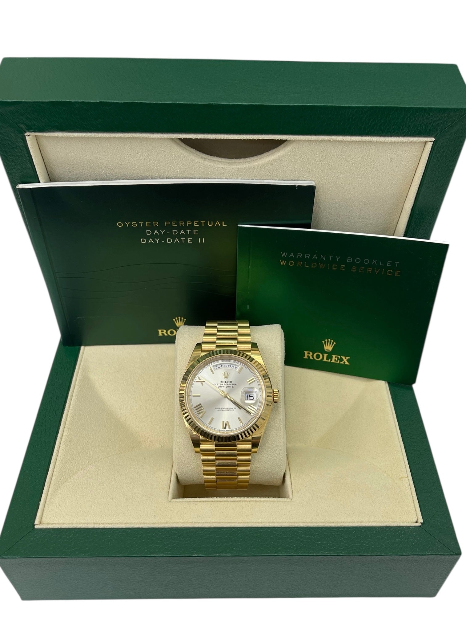 Rolex President Day Date 40mm Silver Roman Dial 228238