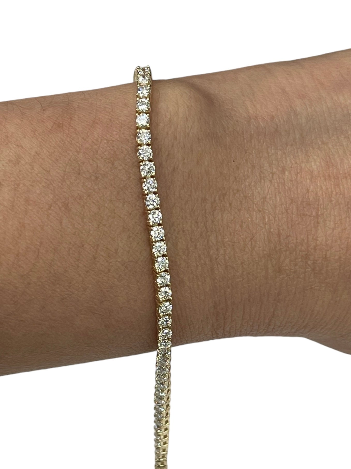 Round Brilliant Diamond Tennis Bracelet Yellow Gold 14kt