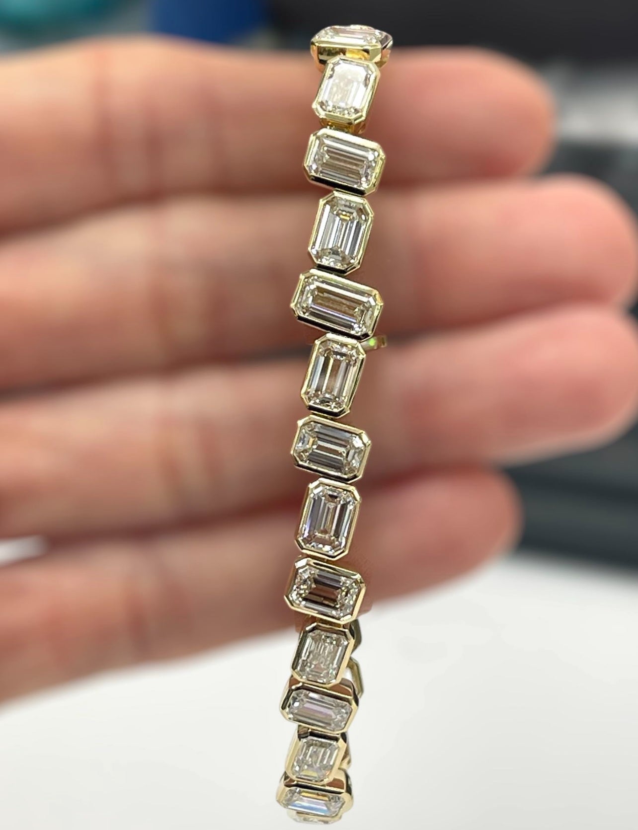 Emerald Diamond Bezel Bracelet 18kt Yellow Gold