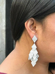 23.20Ct. F/G VVS 18k White Gold Multi Layer Chandelier Dangling Diamond Earrings