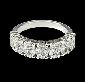 Round Brilliand Marquise Diamonds Illusion 7 Stone Diamond Ring 18kt