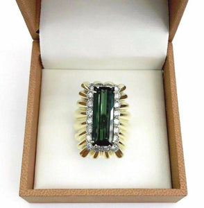 Vintage Solid 18K Gold 10.65 Carats t.w. Diamond and Green Tourmaline Ring 1960s