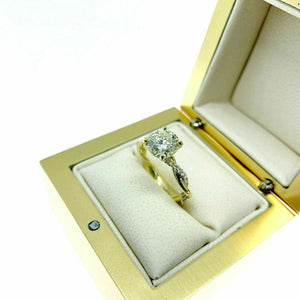 1.82 Carats Round Brilliant Cut Twist Diamond Wedding Ring 18K Gold 1.62 Center