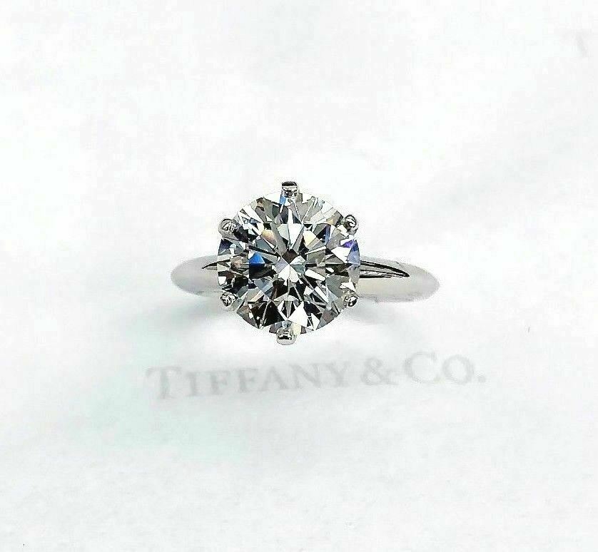Tiffany & Co. 2.75 Carats E VS1 Round Diamond Platinum Solitaire Ring