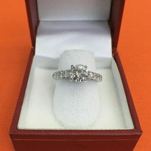 2.22 Carats t.w. Diamond Wedding/Engagement Ring 18K Gold 1.12 Carat Center