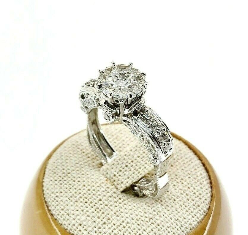 1.38 Carats Diamond Wedding Anniversary Filigree Ring Invisible Set Center 14K