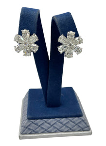 Pear Brilliants Flower Diamond Earrings Platinum