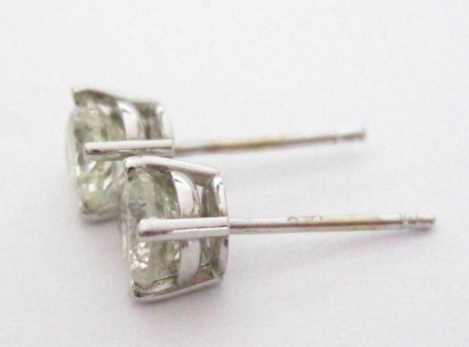 1.16 Carats Round Brilliant Cut Diamond Stud Earrings G-H SI-1 14k White Gold