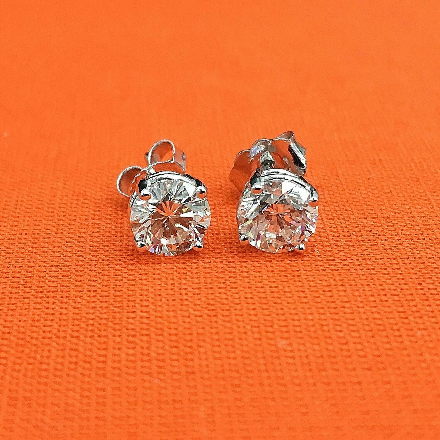 1.41 Carats t.w. Diamond Stud Earrings 14K Gold EGL USA G-H SI Diamonds