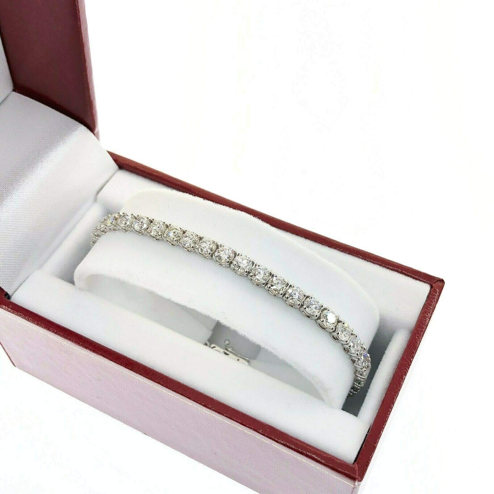 5.33 Carats t.w. Diamond Tennis Bracelet 18K White Gold 62 Round Diamonds