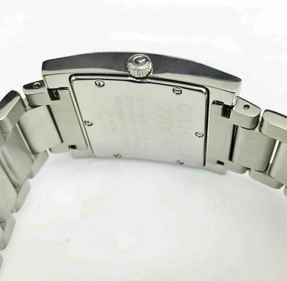 GUCCI 7700M STAINLESS STEEL WRISTWATCH 0060075