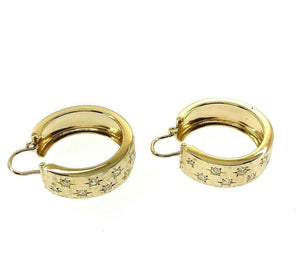Fine 0.45 Carats t.w. Florentine Diamond Hoop Earrings 14 Karat Yellow Gold