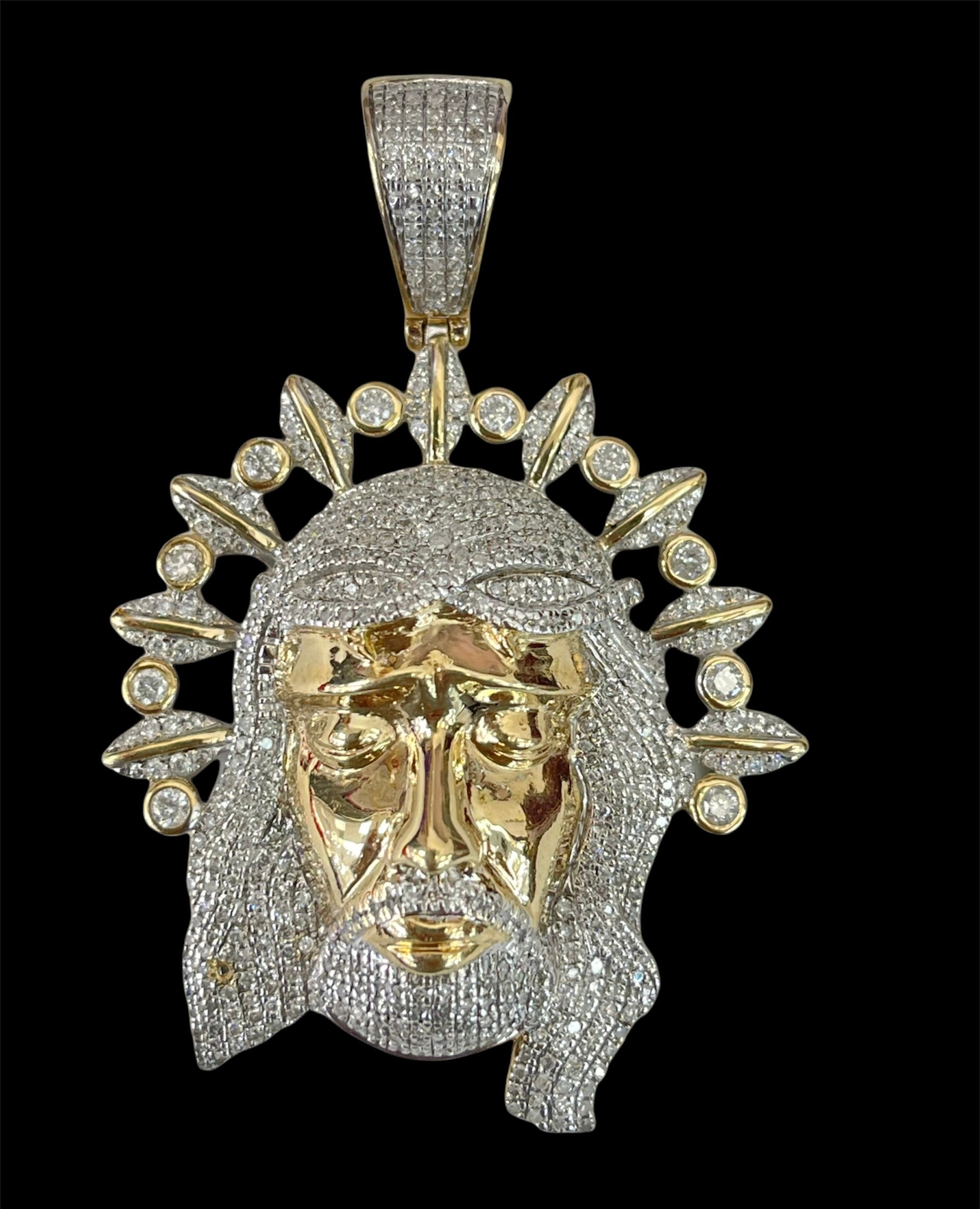 Christ The King Face Pendant Round Brilliants Diamonds Yellow Gold