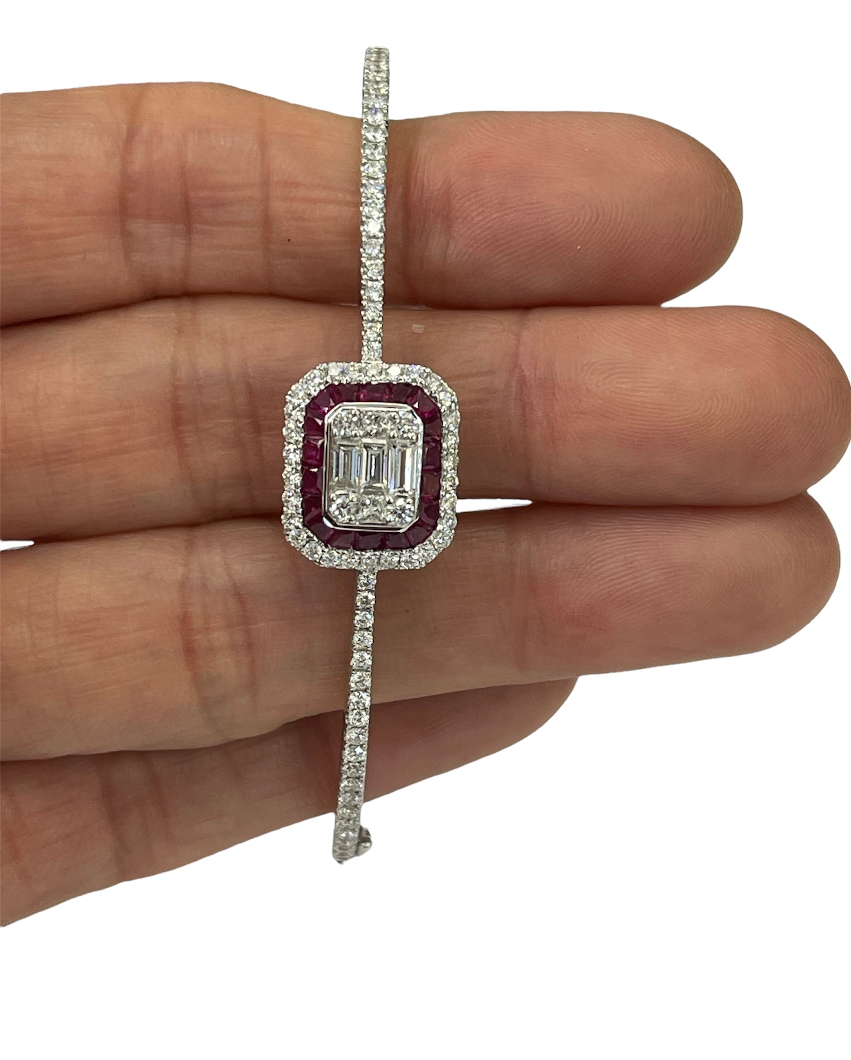 Ruby Gem Baguettes Cluster Diamond Bangle Bracelet 18kt