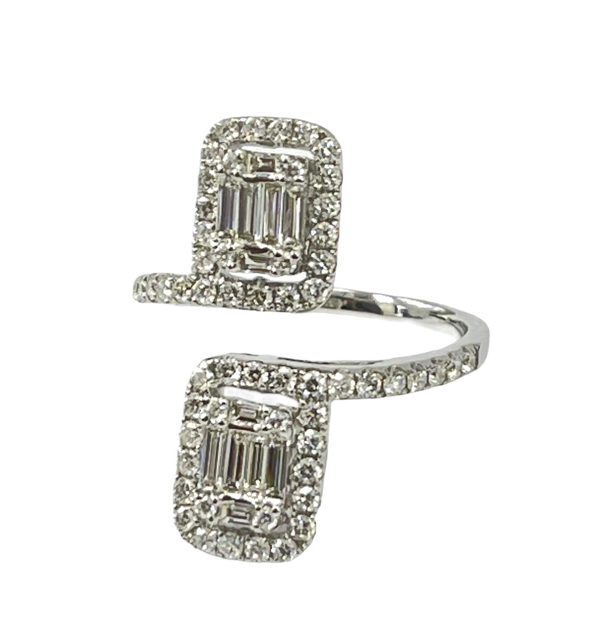 Double Diamond Ring Baguettes and Round Brilliants White Gold 18kt