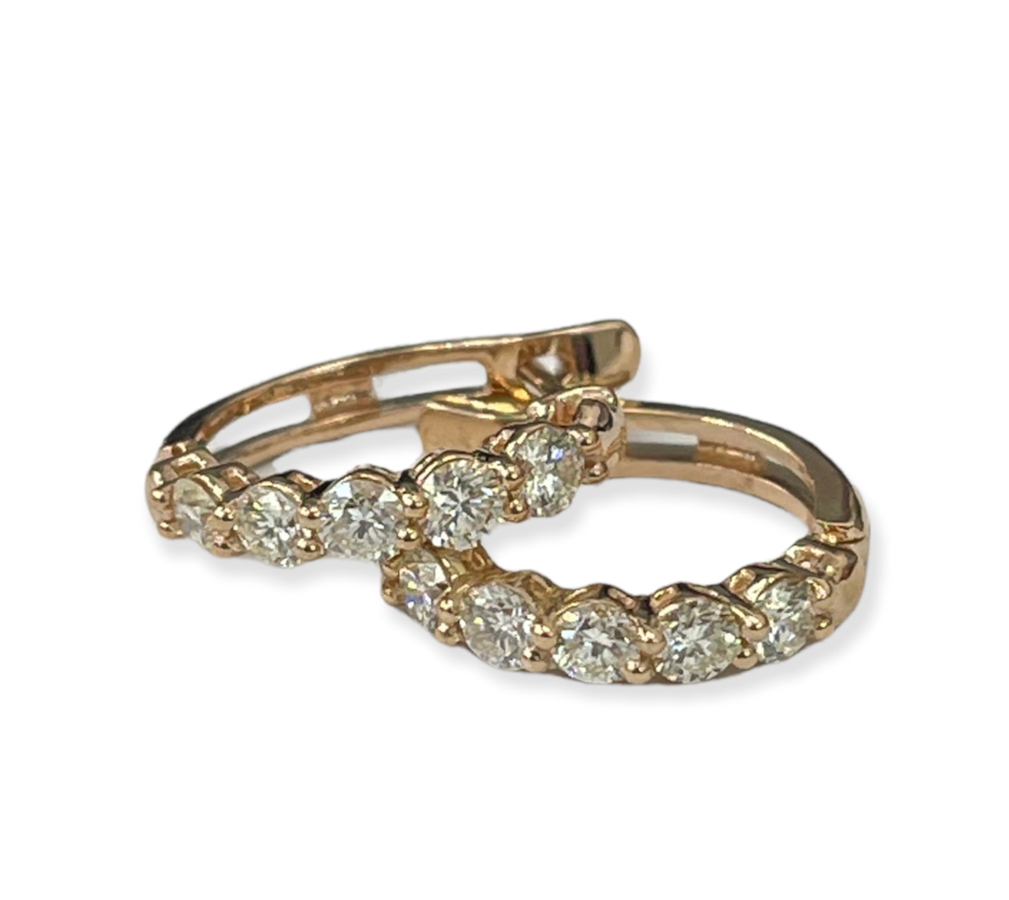 Round Brilliants Huggie Hoop Diamond Earrings rose Gold 14kt