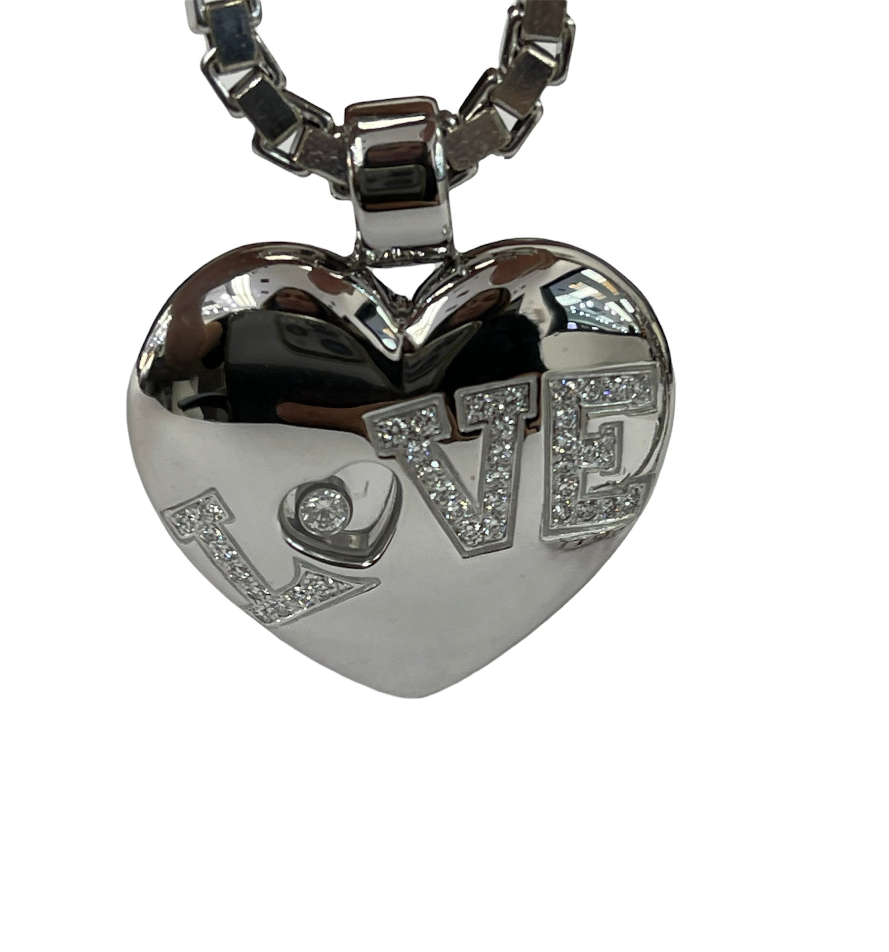 Chopard 18K White Gold Floating Happy Diamond Love Heart Necklace