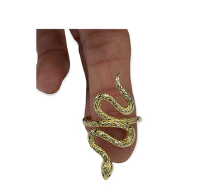 Snake Round Brilliants Diamond Ring Yellow Gold