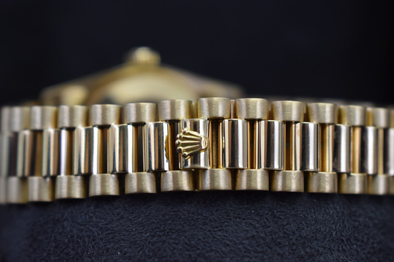 Lady President MidSize Rolex 26mm Diamond Dial and Diamond Bezel 18k Yellow Gold