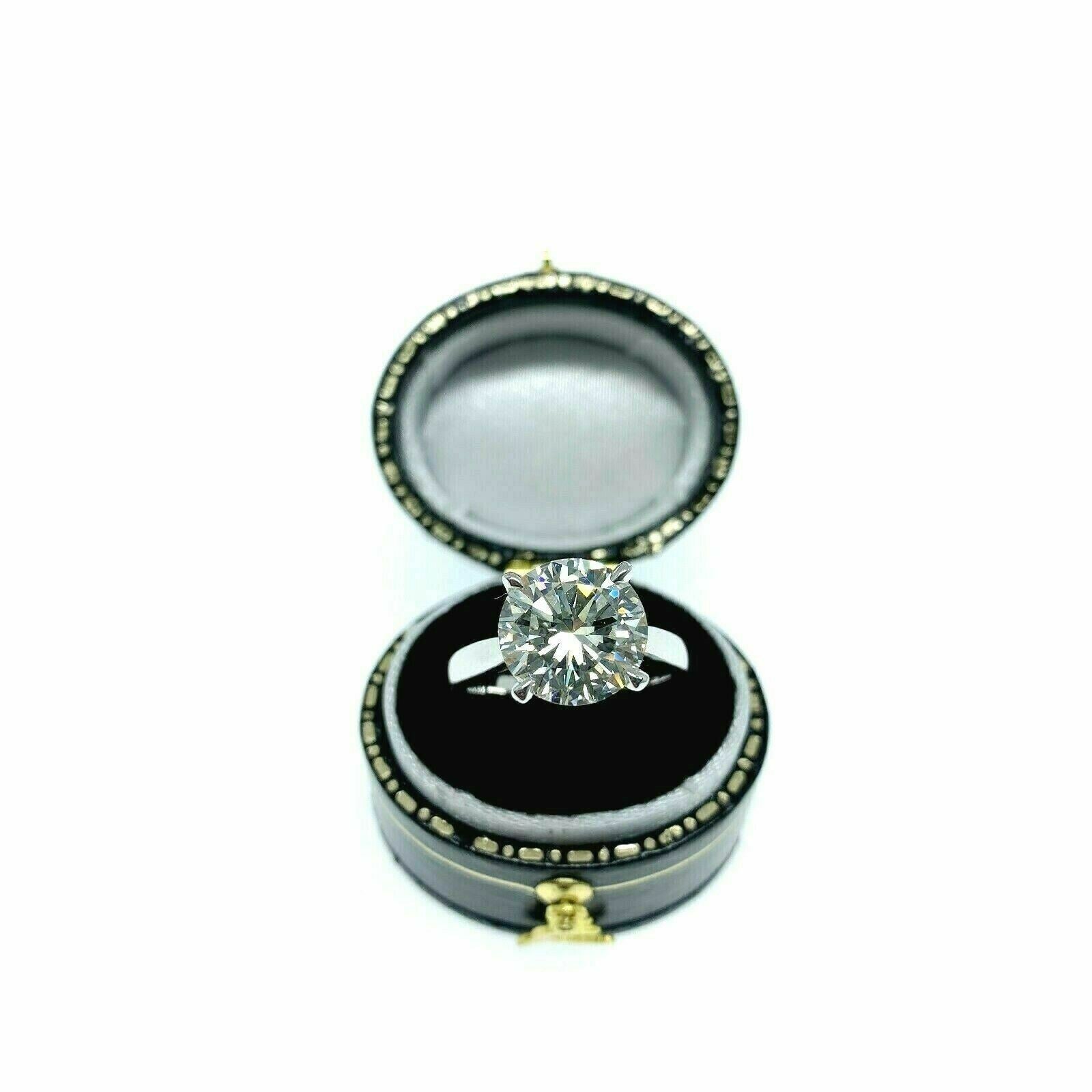 3.06 Carats GIA J VS2 Round Diamond Solitaire Wedding/Engagement Ring 14K White