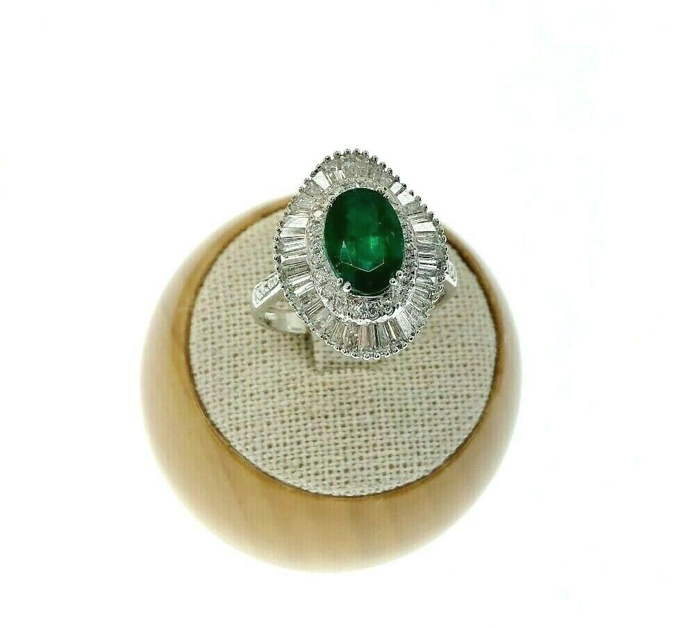 4.23 Carats Oval Emerald & Baguette Diamond Anniversary Cocktail Ring 18k Gold