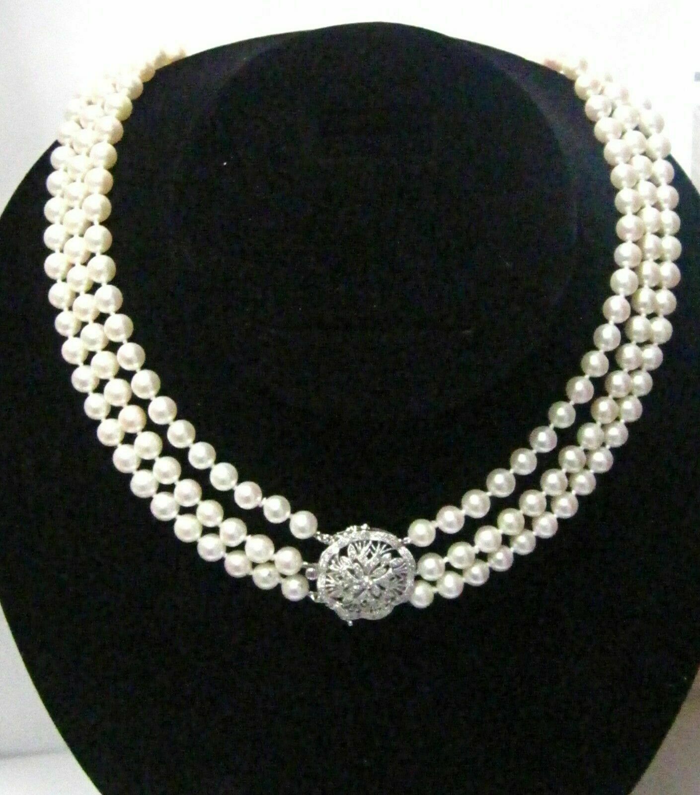 Pearls & Diamonds Diamond Pendant Three String Pearls Necklace 18k 17.5"