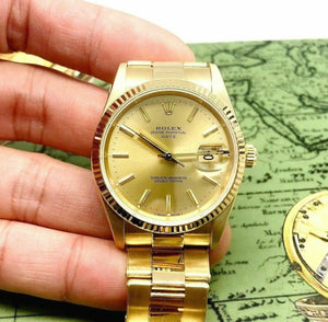 Rolex Date 34MM Midsize 18K Yellow Gold Watch Complete Set Ref 15238 N Serial