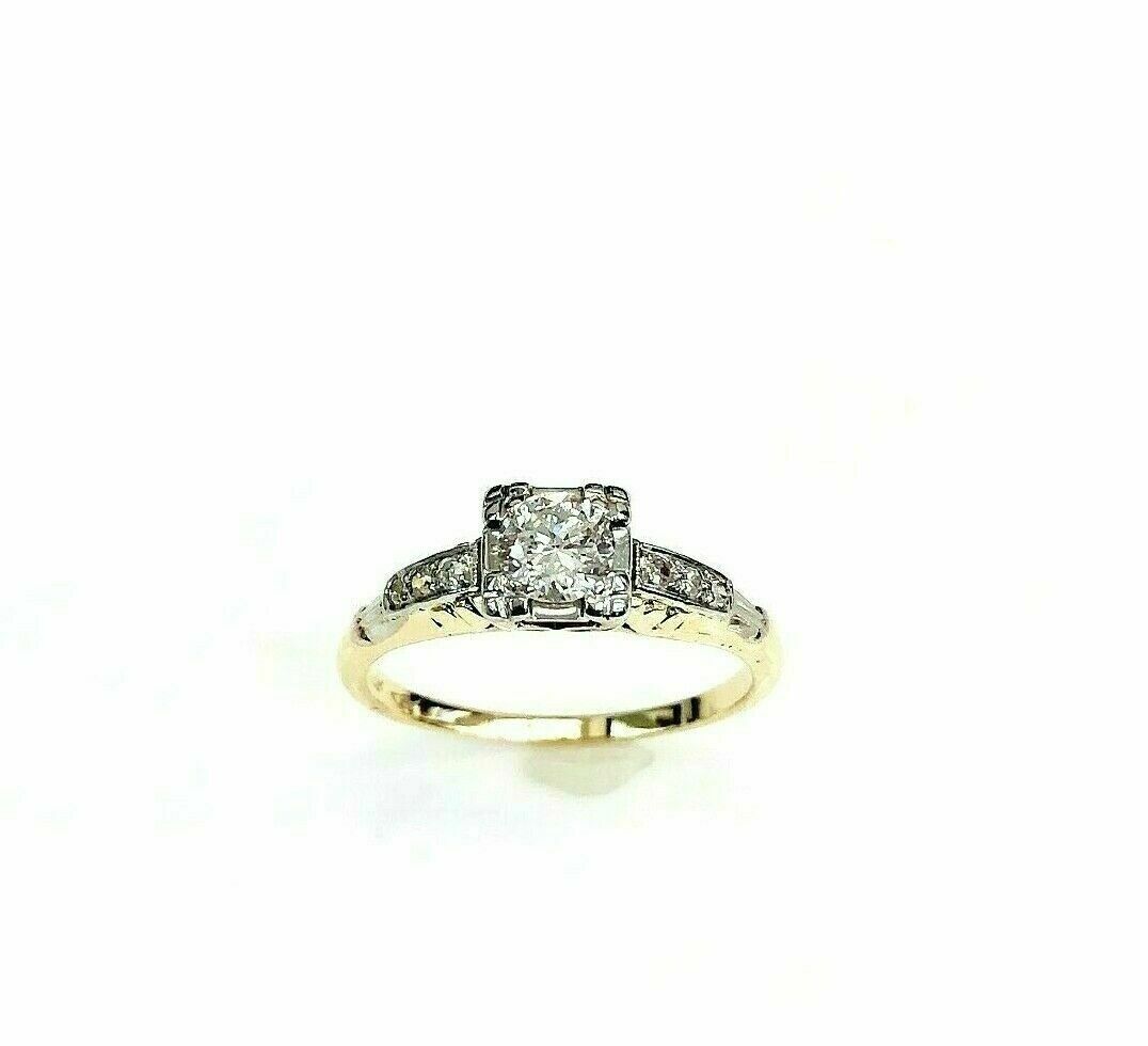 Antique 0.40 Carat t.w. Diamond Wedding Engagement Ring Circa 1950's 14K Gold