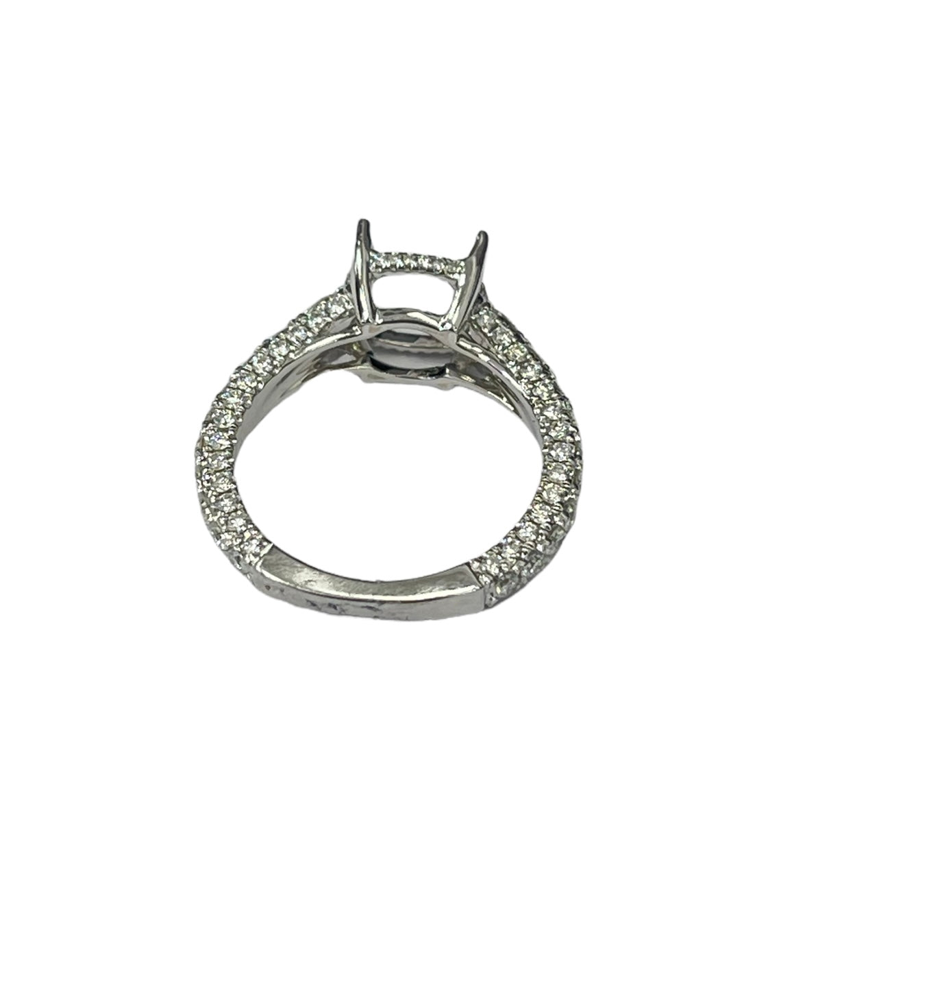 4 Prong Semi-Mounting Under Halo Engagement Diamond Ring 18kt White Gold