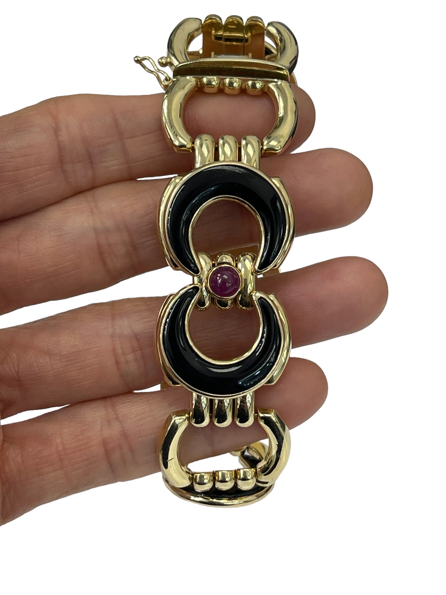 Onyx and Ruby Yellow Gold Link Bracelet 14kt