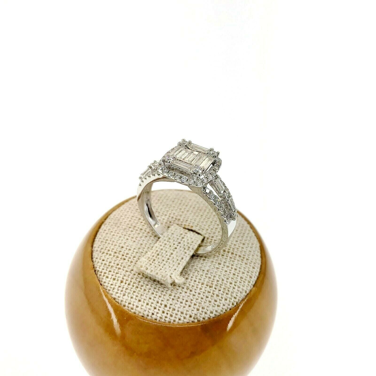 1.03 Carats Diamond Invisible Set Cushion Halo Wedding/Anniversary Ring 18K Gold