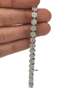 Round Brilliant Cluster Diamond Tennis Bracelet