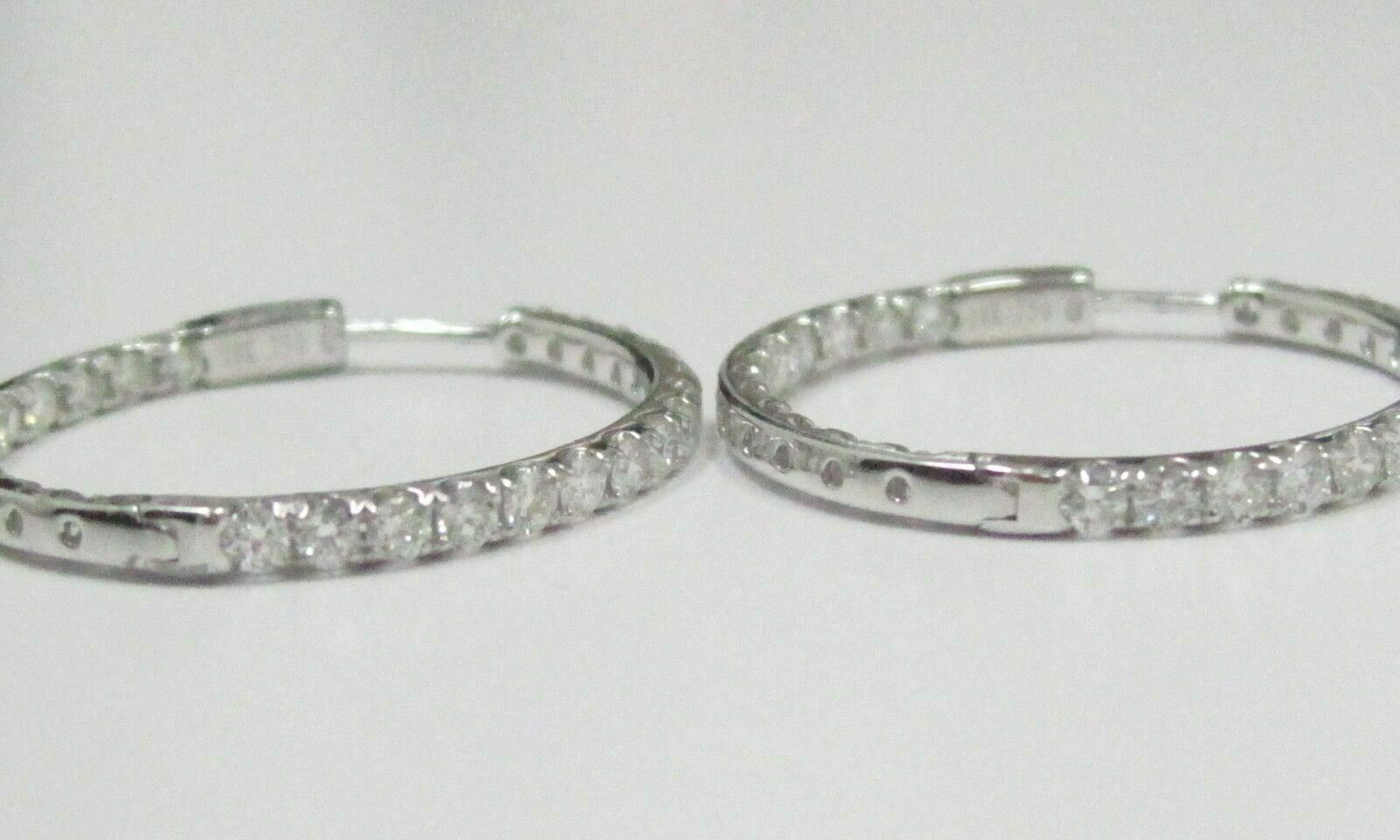26mm 2.50 TCW Round Hoops In & Out Diamond Earrings F-G VS-2 18kt White Gold