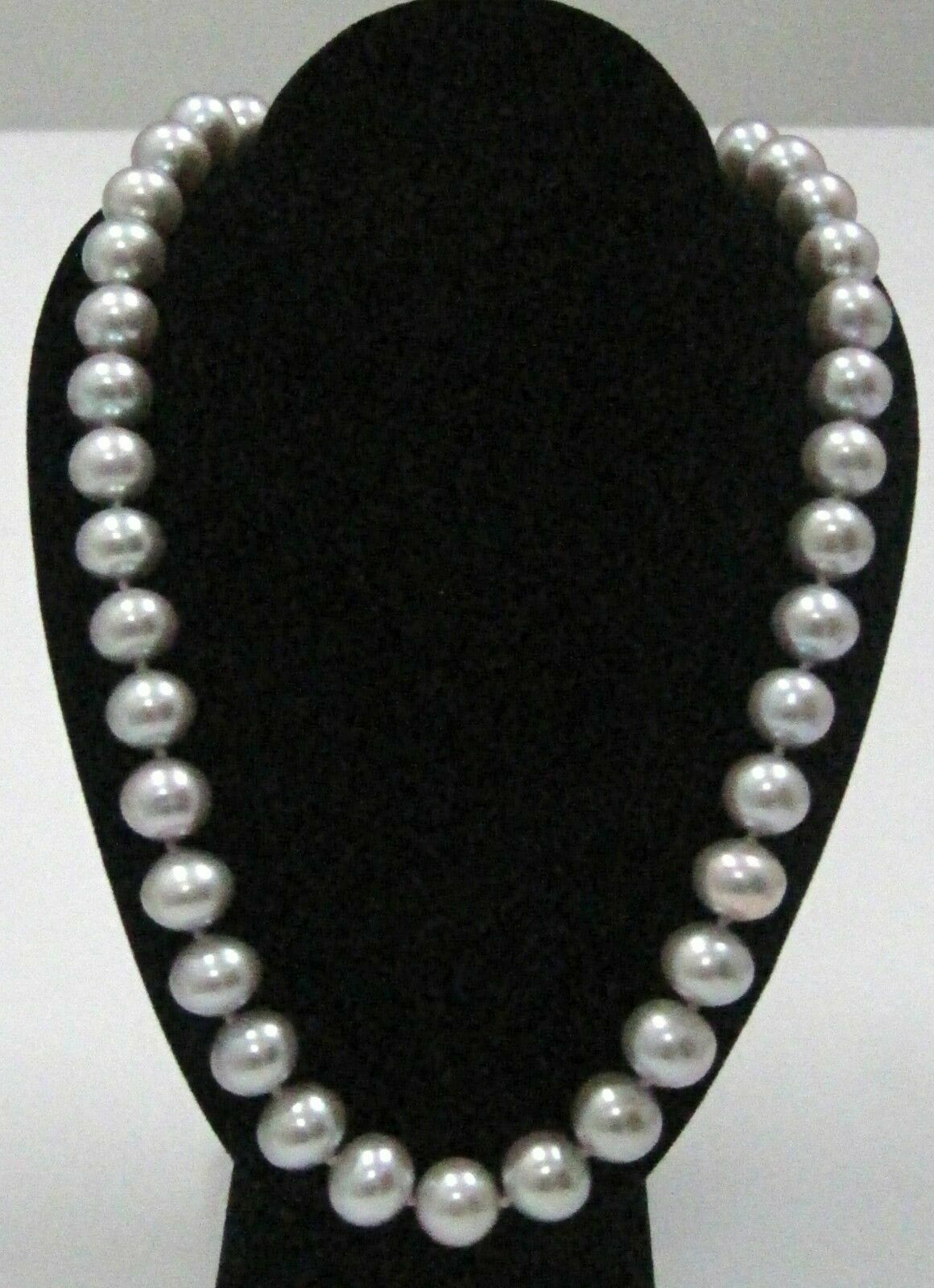 18 Inch Freshwater Pearls 11-12mm Light Purple Grey String Necklace 14kt YG