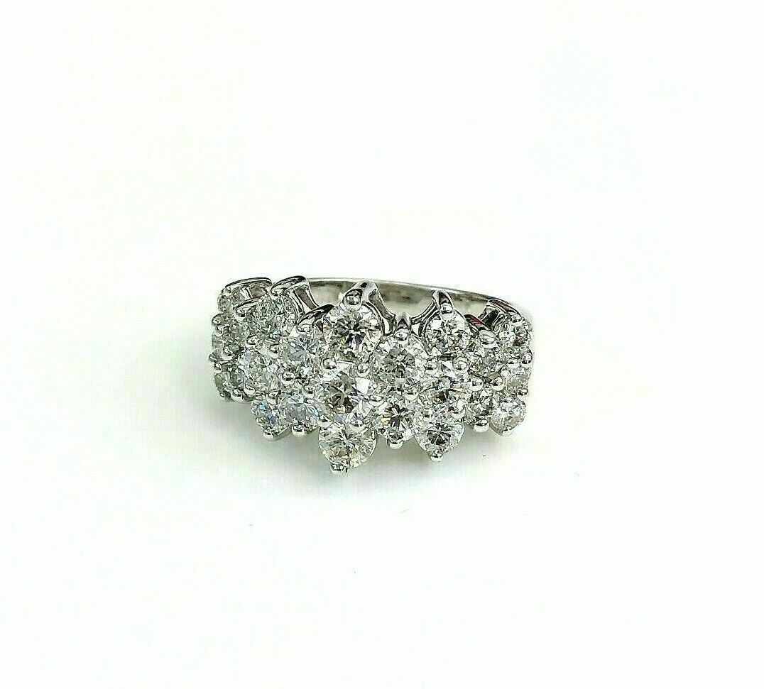 3.55 Carats Round Brilliant Cut Diamond Anniversary Cluster Ring