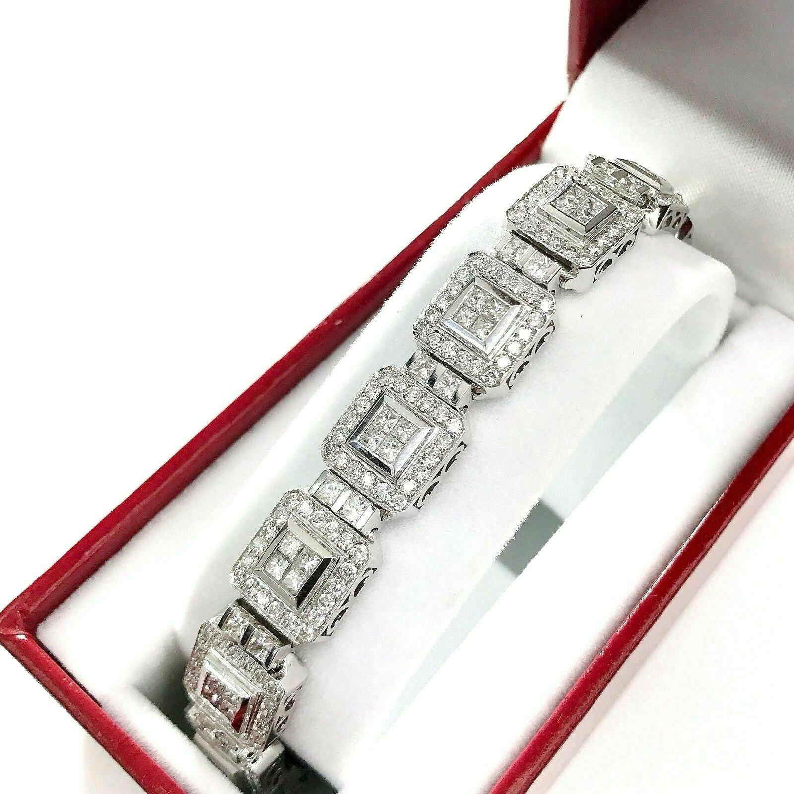 9.10 Carats t.w. Grand Diamond Tennis Bracelet G VS Diamonds 18K Gold 51 Grams