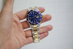 Rolex Submariner 40MM Gold thru Buckle 18K Gold Steel Date 16613