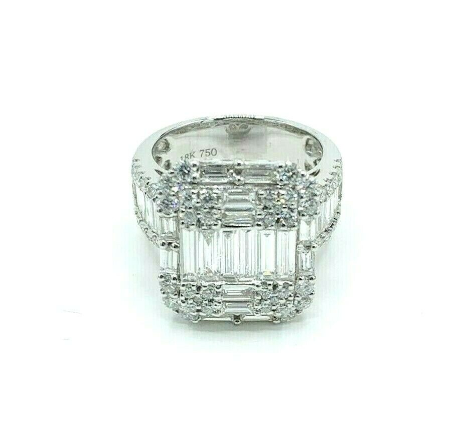 3.28 Carats Diamond Wedding Anniversary Ring Large Invisible Set Halo Center 18K