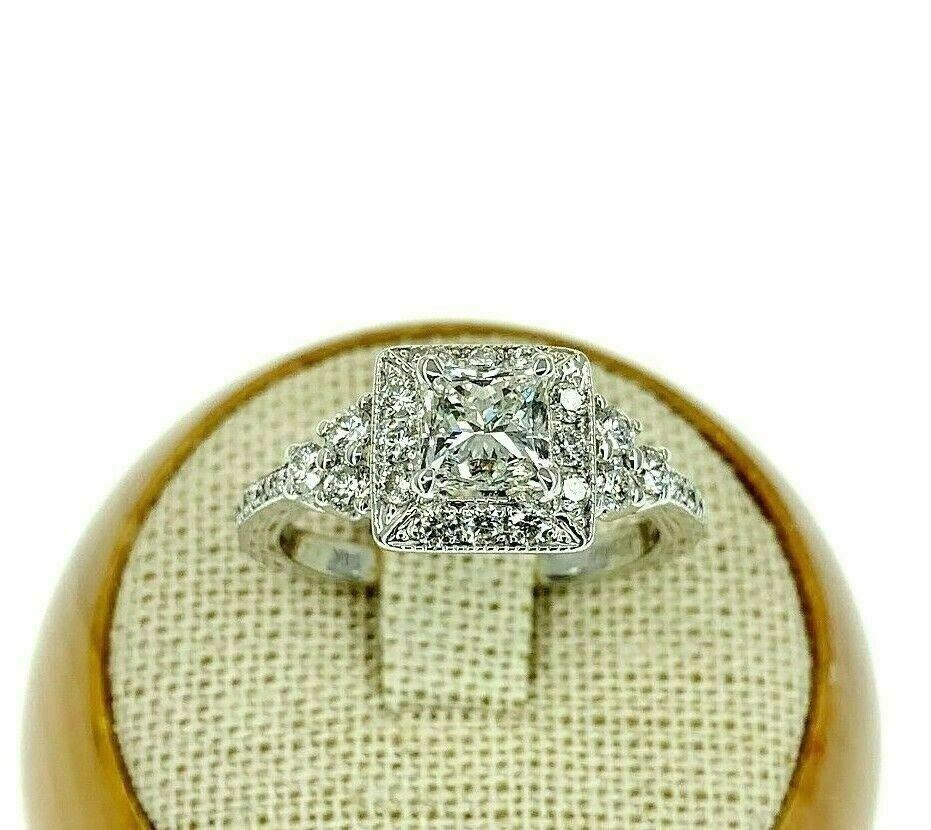 1.70 Carats tw Princess Cut Diamond Halo Engagement Ring H VS1 1.00 Carat Center
