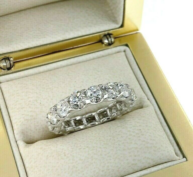 3.90 Carats t.w. Diamond Eternity Ring 14 Karat Gold 0.25 Carat Each Diamond New