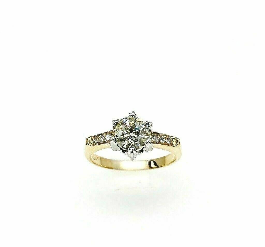 Antique 1.14 Carats t.w. Old European Diamond Wedding/Engagement Ring 1960's