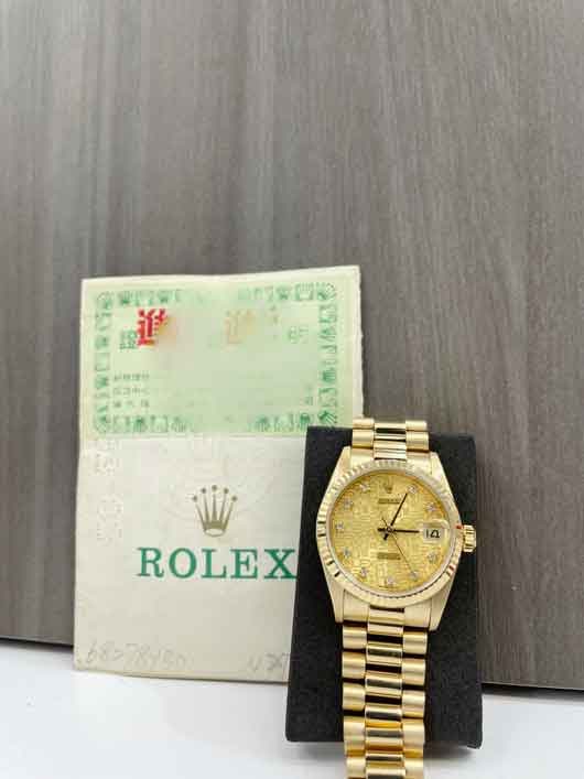 Rolex President 31mm Midsize with papers Factory Diamond Dial 68278
